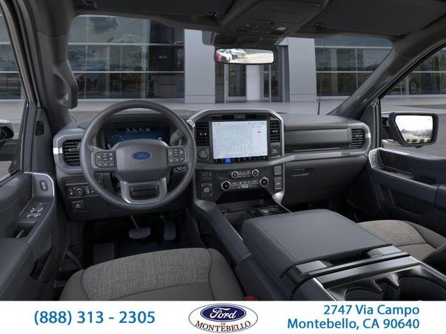 Photo of 2025 Oxford White Ford F-150
