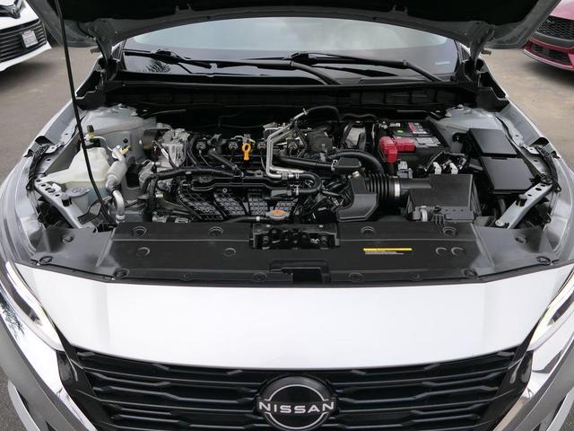 Photo of 2024 Brilliant Silver Metallic Nissan Altima