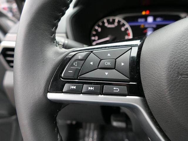 Photo of 2024 Brilliant Silver Metallic Nissan Altima
