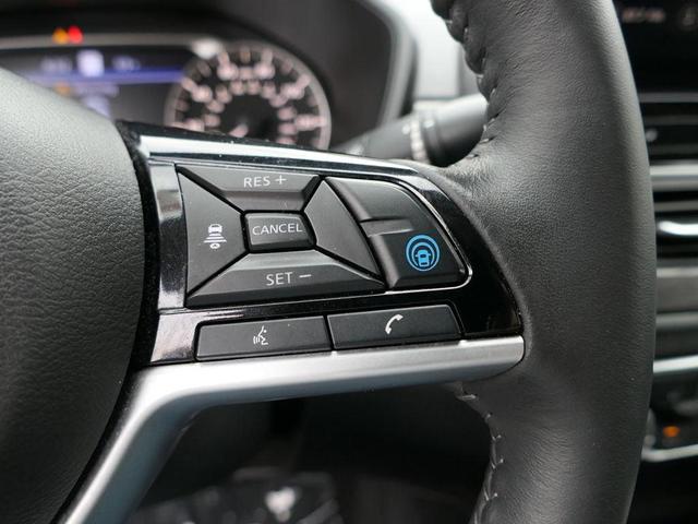 Photo of 2024 Brilliant Silver Metallic Nissan Altima