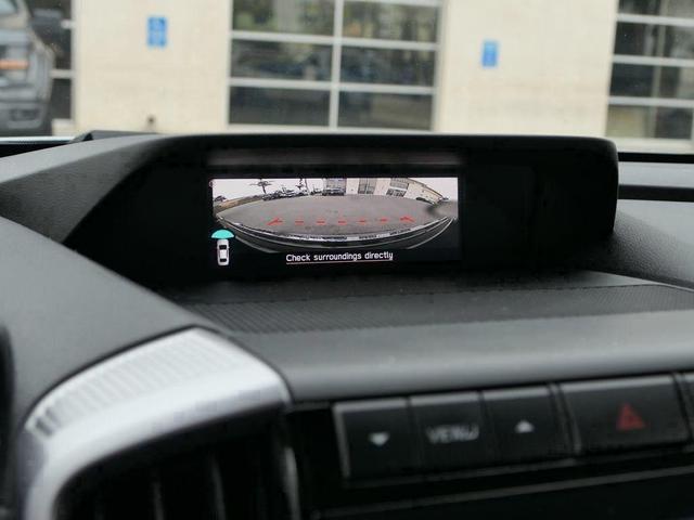 Photo of 2022 Ice Silver Metallic Subaru Ascent