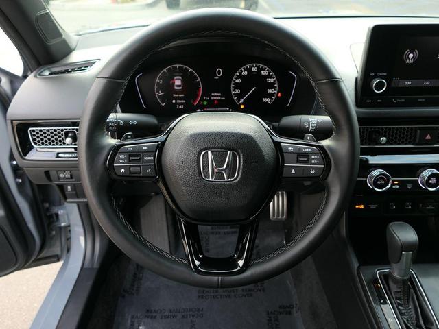 Photo of 2025 Urban Gray Pearl Honda Civic