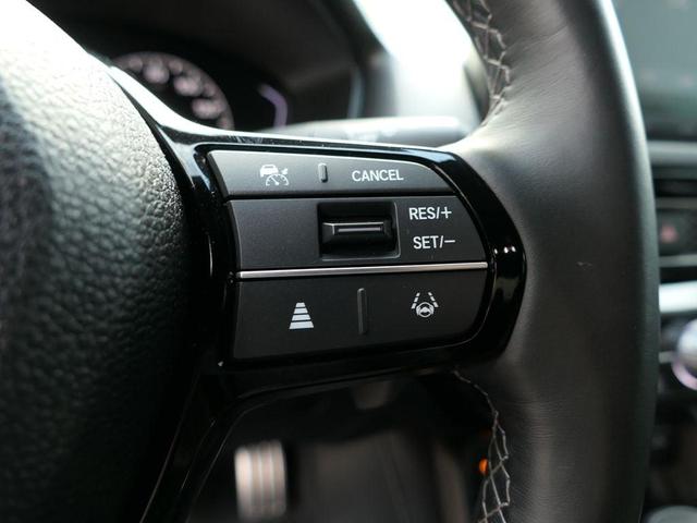 Photo of 2025 Urban Gray Pearl Honda Civic