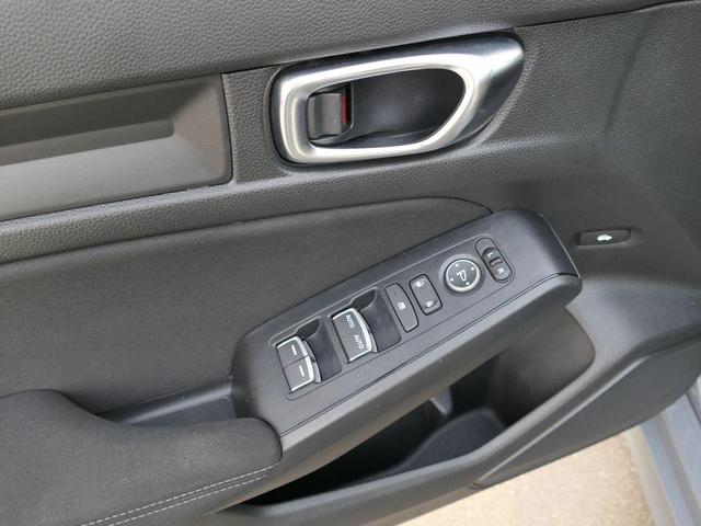 Photo of 2025 Urban Gray Pearl Honda Civic