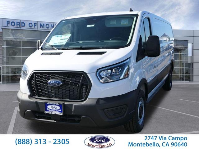 Photo of 2025 Oxford White Ford Transit-250