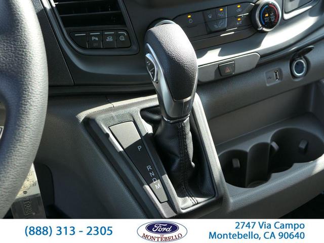Photo of 2025 Oxford White Ford Transit-250