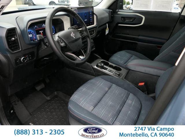 Photo of 2025 Azure Gray Metallic Ford Bronco Sport