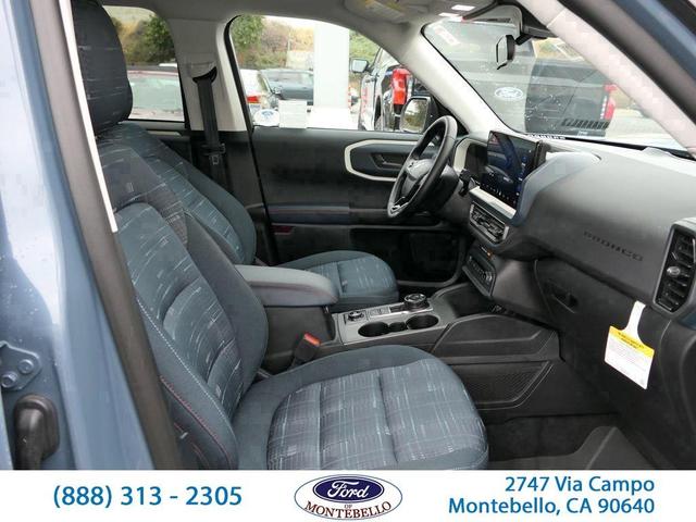 Photo of 2025 Azure Gray Metallic Ford Bronco Sport