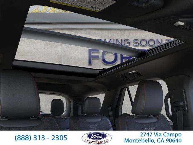 Photo of 2025 Black Metallic Ford Explorer