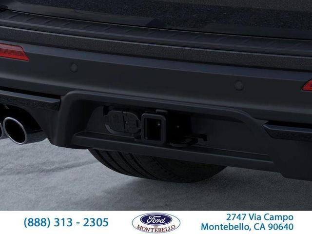 Photo of 2025 Black Metallic Ford Explorer