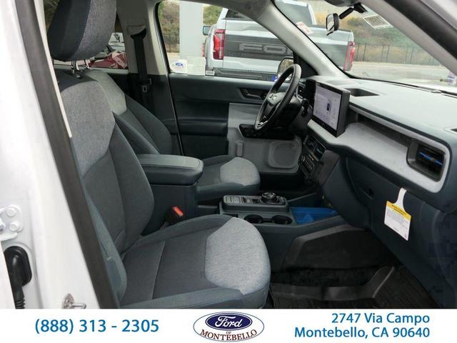 Photo of 2025 Oxford White Ford Maverick