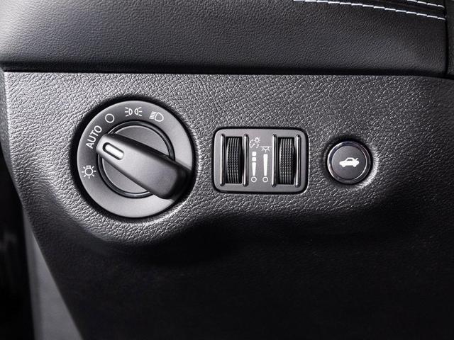 Photo of 2023 Pitch Black Clearcoat Dodge Challenger