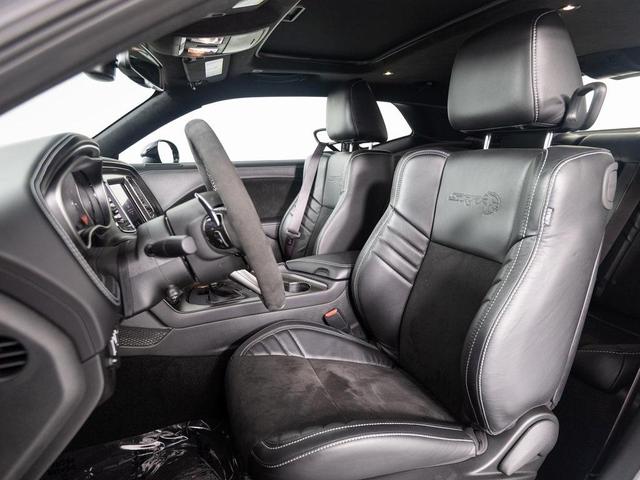 Photo of 2023 Pitch Black Clearcoat Dodge Challenger