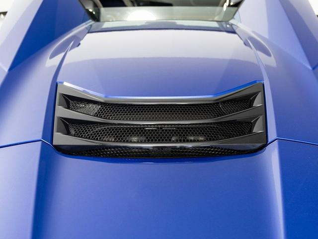 Photo of 2021 Elkhart Lake Blue Metallic Chevrolet Corvette