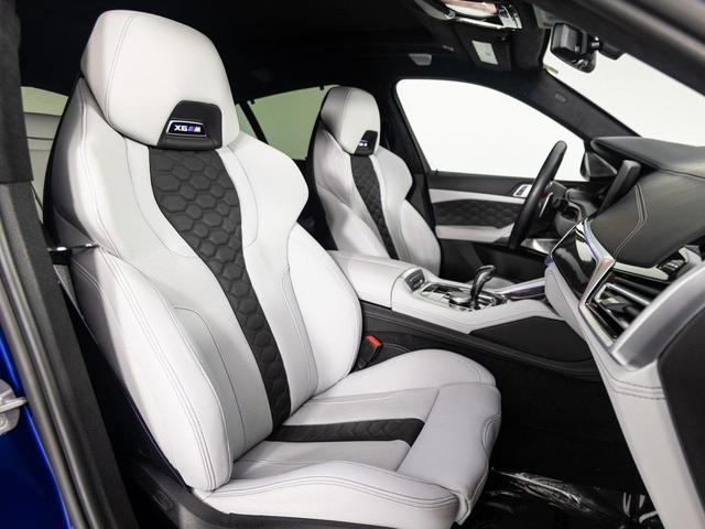 Photo of 2023 Marina Bay Blue Metallic BMW X6 M