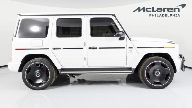 Photo of 2022 G manufaktur Moonlight White magno Mercedes-Benz AMG G 63