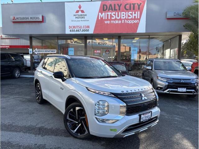 2023 Mitsubishi Outlander Phev