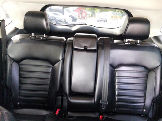 Photo of 2020 BLACK Ford Edge