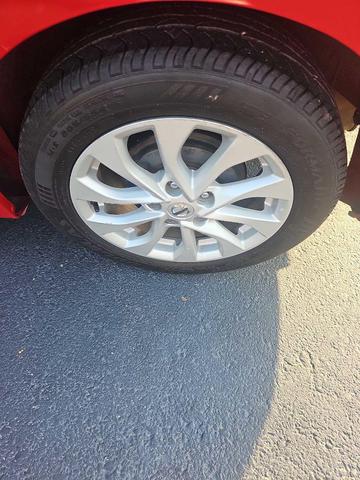 Photo of 2019 RED Nissan Sentra