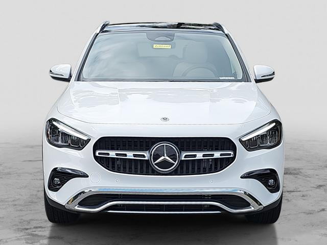 Photo of 2025 Polar White Mercedes-Benz GLA 250