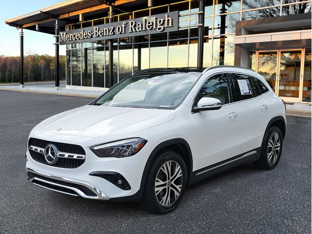 Photo of 2025 Polar White Mercedes-Benz GLA 250