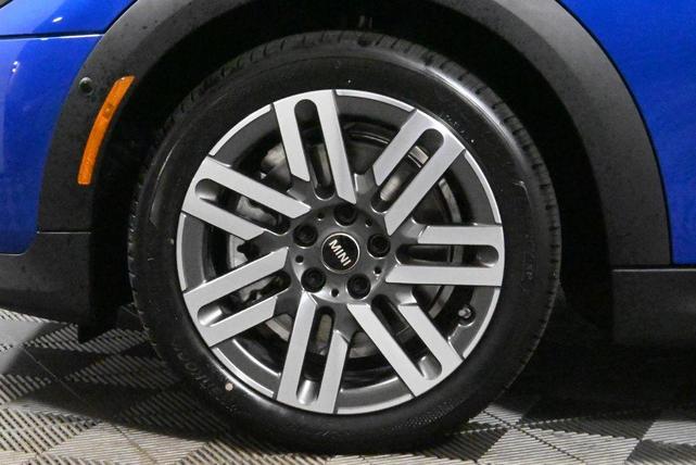 Photo of 2025 Blue Metallic MINI Hardtop
