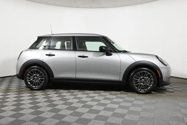Photo of 2025 Gray MINI Hardtop