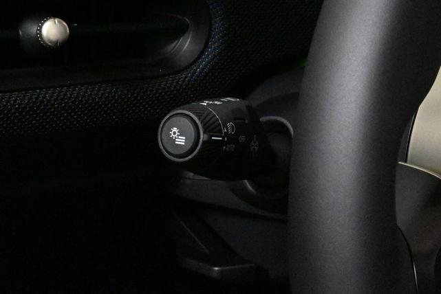 Photo of 2025 Gray MINI Hardtop