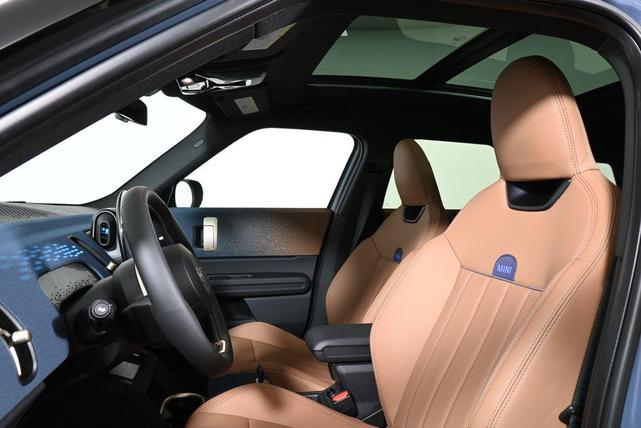 Photo of 2025 Blue MINI Countryman