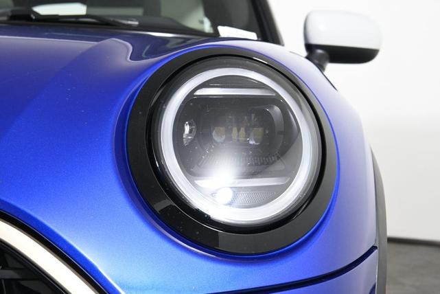 Photo of 2025 Blazing Blue MINI Hardtop