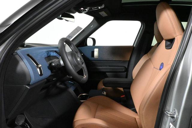 Photo of 2025 Silver MINI Countryman