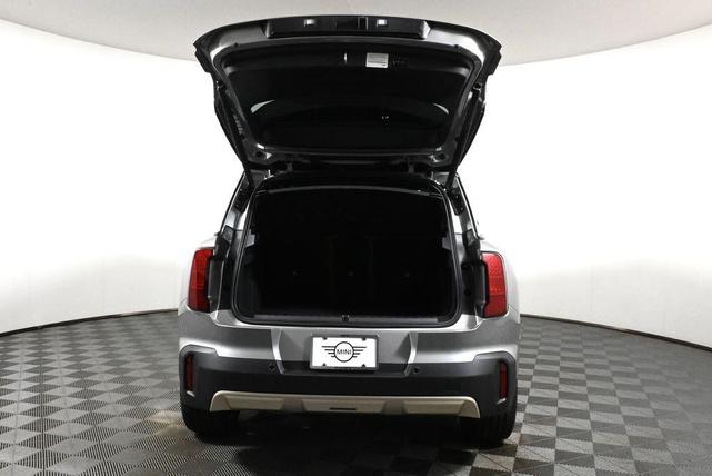 Photo of 2025 Silver MINI Countryman