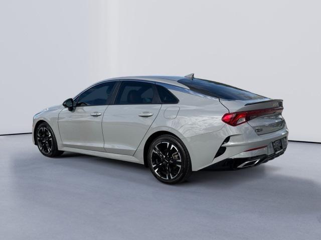 Photo of 2023 Wolf Gray Kia K5