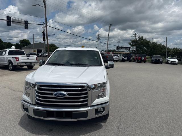 Photo of 2017 Oxford White Ford F-150
