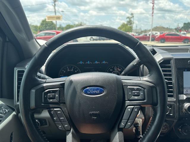 Photo of 2017 Oxford White Ford F-150