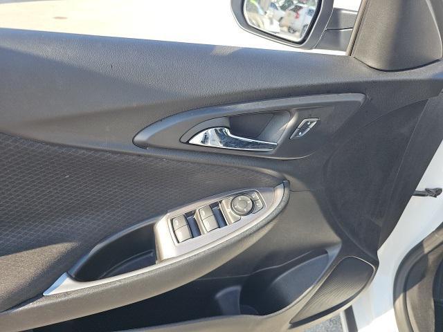 Photo of 2023 Summit White Chevrolet Malibu