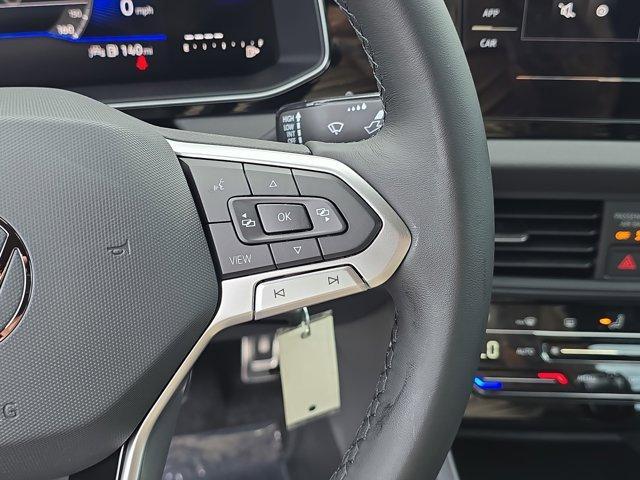 Photo of 2025 Platinum Gray Metallic Volkswagen Jetta