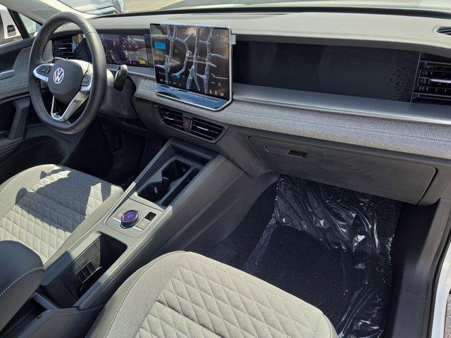Photo of 2025 Pure White Volkswagen Tiguan