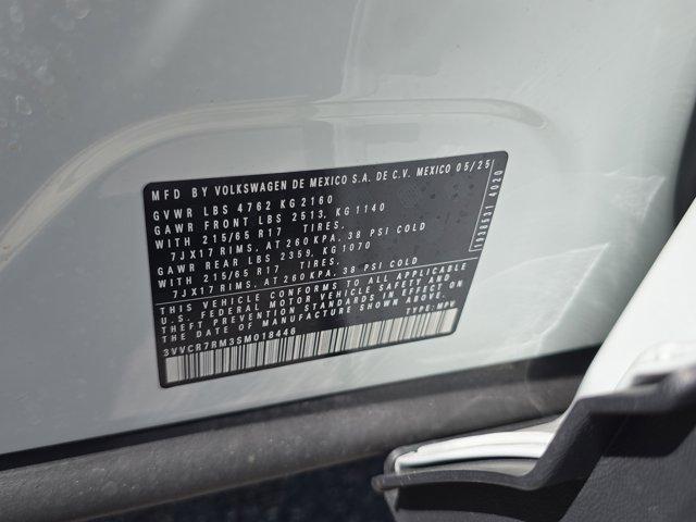 Photo of 2025 Pure White Volkswagen Tiguan