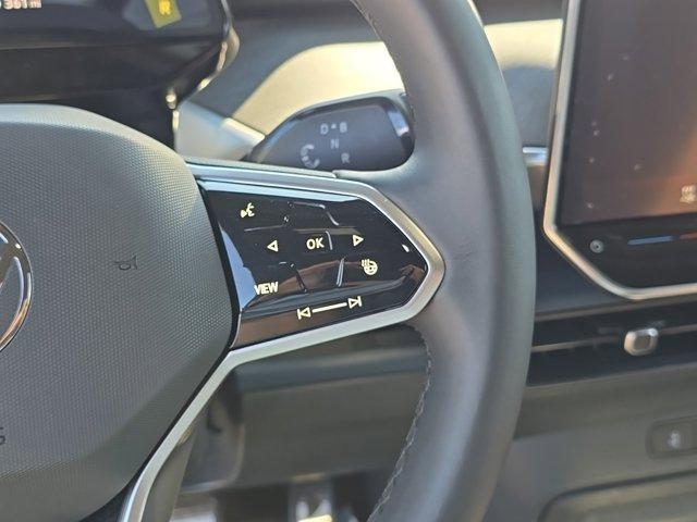 Photo of 2025 Deep Black Pearl Effect Volkswagen ID. Buzz