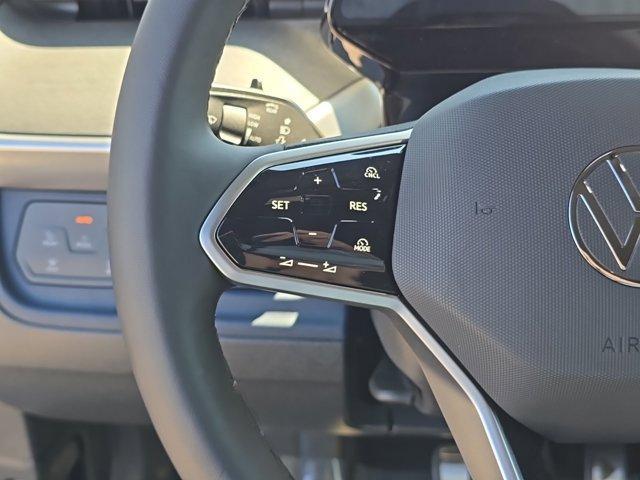 Photo of 2025 Deep Black Pearl Effect Volkswagen ID. Buzz