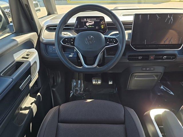 Photo of 2025 Deep Black Pearl Effect Volkswagen ID. Buzz