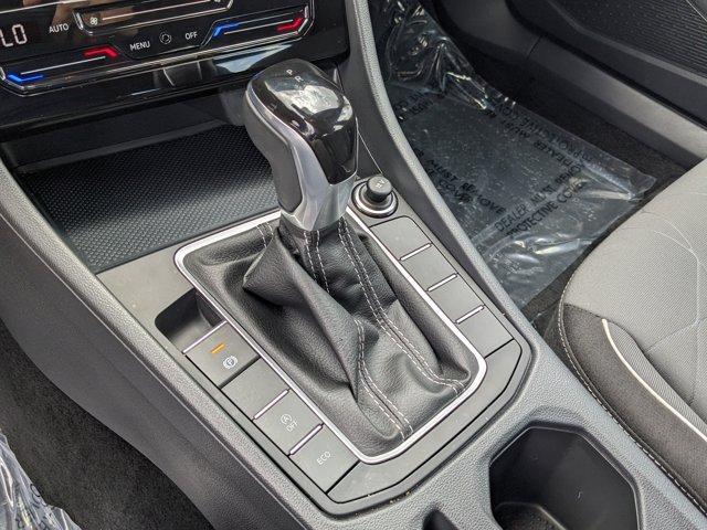 Photo of 2025 Deep Black Pearl Effect Volkswagen Jetta