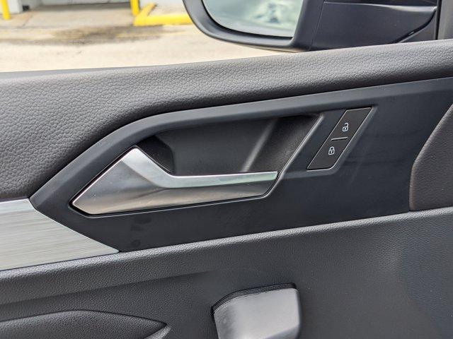 Photo of 2025 Deep Black Pearl Effect Volkswagen Jetta