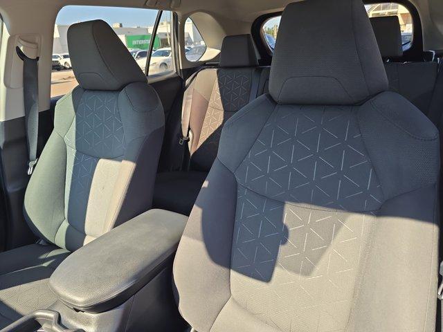 Photo of 2021 Silver Sky Metallic Toyota RAV4