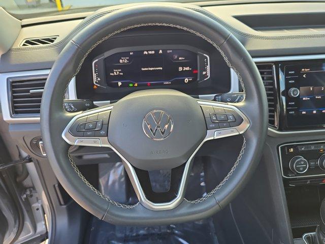 Photo of 2022 Pyrite Silver Metallic Volkswagen Atlas