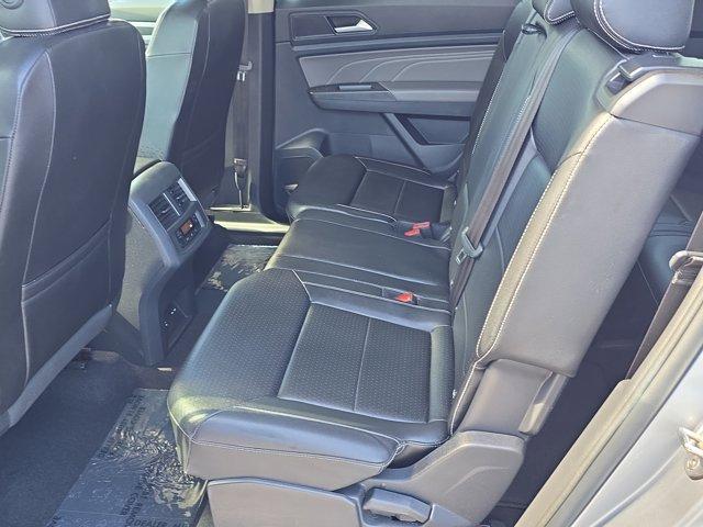 Photo of 2022 Pyrite Silver Metallic Volkswagen Atlas