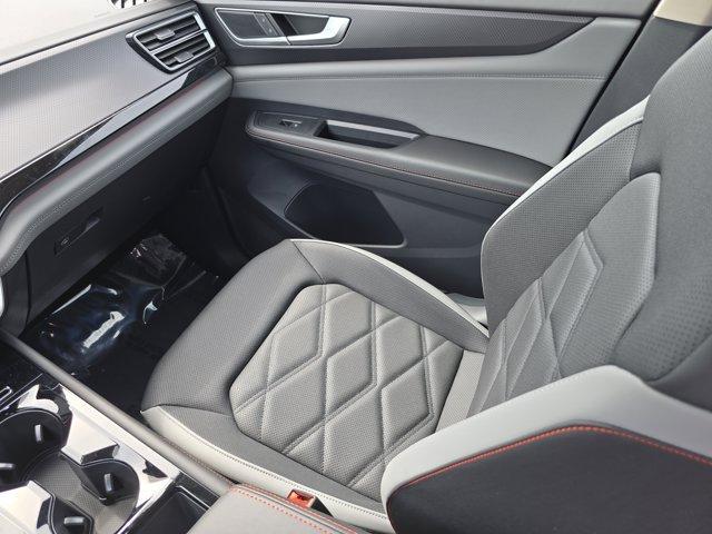 Photo of 2025 Avocado Green Pearl Volkswagen Atlas