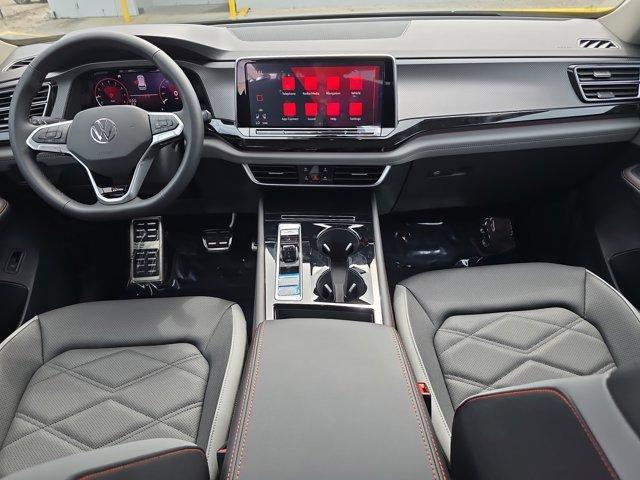 Photo of 2025 Avocado Green Pearl Volkswagen Atlas