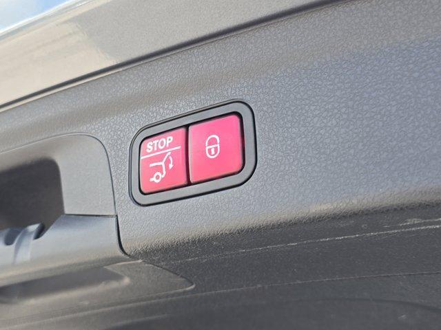 Photo of 2021 Selenite Gray Metallic Mercedes-Benz GLE 350